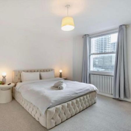 Stunning 2 Bedroom Flat Camden Лондон Екстериор снимка